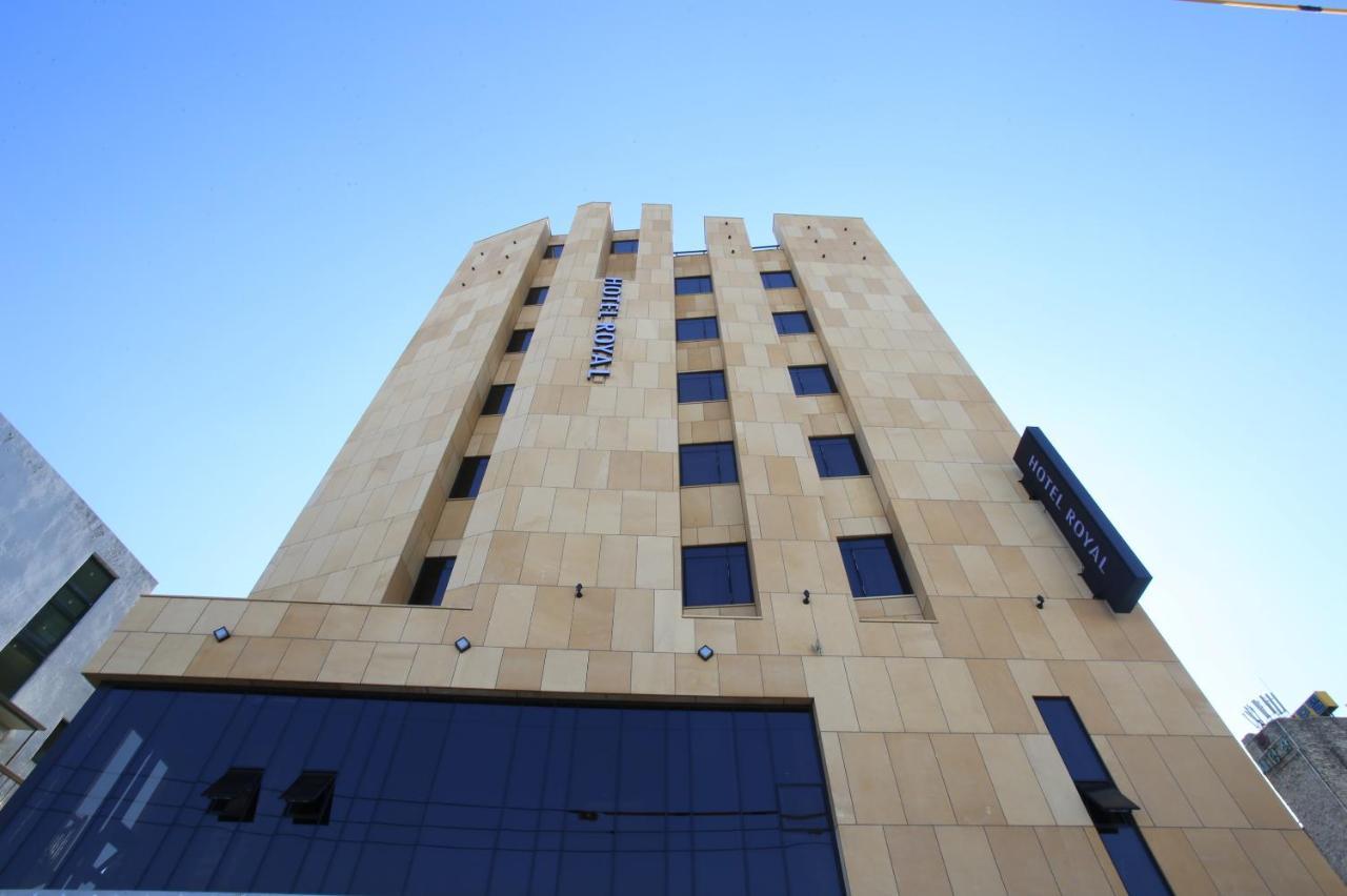 Royal Hotel Jeongeup Exterior photo